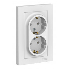 Розетка двухместная с рамкой Schneider Electric ATLASDESIGN, скрытый монтаж, с заземлением, винтовые клеммы, белый Розетка двухместная с рамкой Schneider Electric ATLASDESIGN, скрытый монтаж, с заземлением, винтовые клеммы, белый